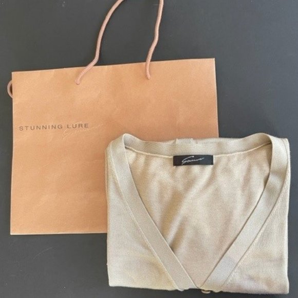 LIGHTWEIGHT TAUPE CARDIGAN with SHEEN by Stunning Lure of Japan, Size Medium - Picture 6 of 9